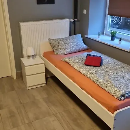 4 Apartament *