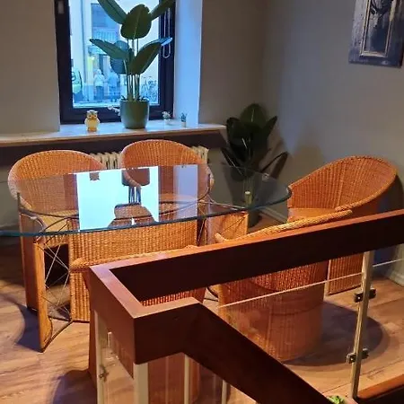4 Apartament *